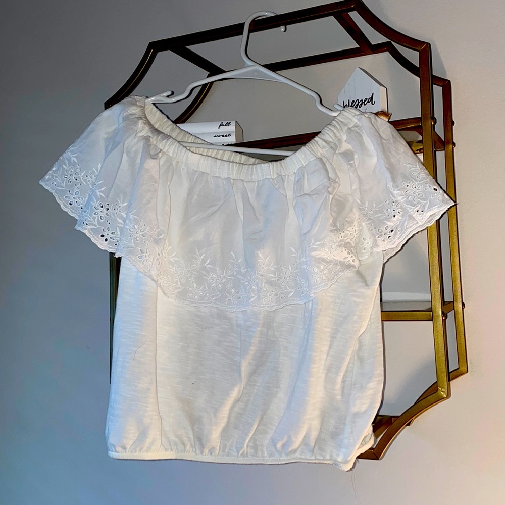 Perfect summery top! Off the shoulder white primark top